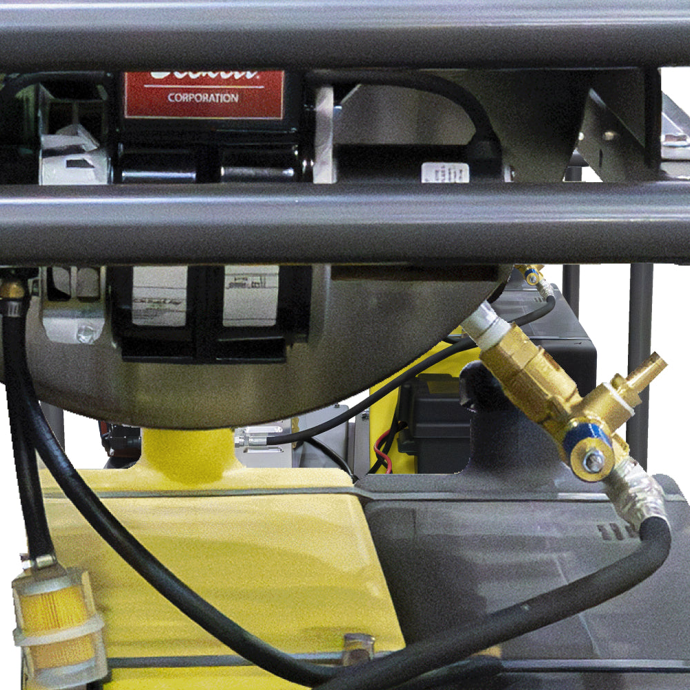 4,000 PSI - 5.5 GPM Hot Water Pressure Washer with Honda GX690 Engine and CP Triplex Pump - HW4024HA12V