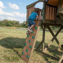 Load image into Gallery viewer, Backyard Discovery Eagles Nest Playhouse