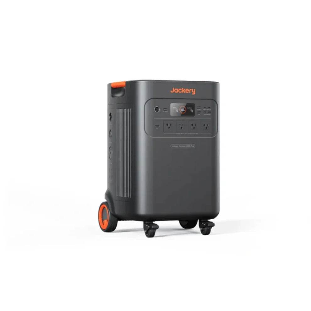 Jackery Explorer 5000 Plus + Solar Saga 500X x 2