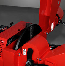 Load image into Gallery viewer, 25hp 750cc Twin Cylinder ZONSEN Petrol Engine 7" Hydraulic Feeding Wood Chipper, DCH7
