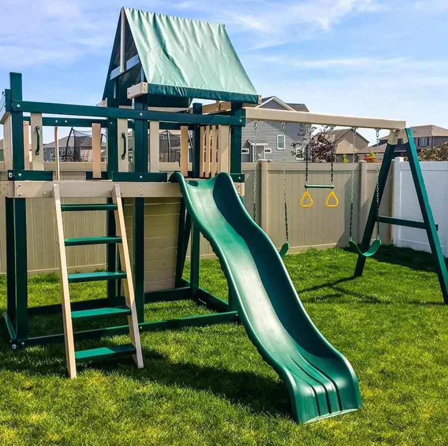 Congo Monkey Playsystem Adventurer Wooden Swing Set