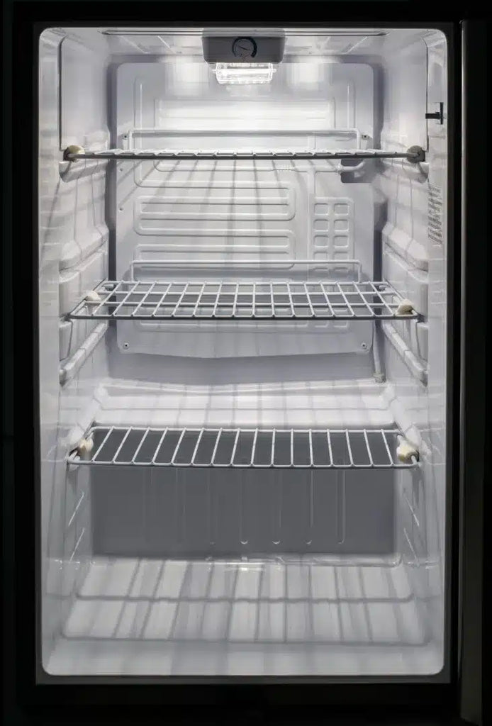 Blaze | 20" 4.4 Cu. Ft. Compact Refrigerator w/Stainless Steel Door & Towel Bar Handle (BLZ-SSRF126)