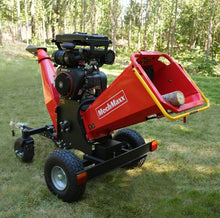 Load image into Gallery viewer, 8 inch ZONSEN E-Start 1000cc 35hp Gas Powered 4 - Wheel Drum Wood Chipper with Taillight , B200