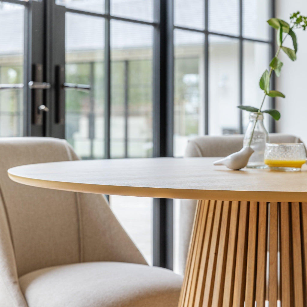 Willow Pale Oak Dining Table Set - 4 Seater - Freya Sand Dining Chairs - Whitewash Legs