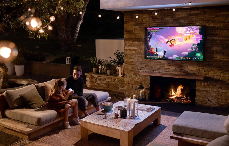 65-inch Class QLED 4K The Terrace Partial Sun Outdoor, Direct Full Array 16x, Quantum HDR 32x, Weatherproof, Wide Viewing Angle Smart TV w/ Alexa Built-in (QN65LST7TAFXZA, Latest Model)