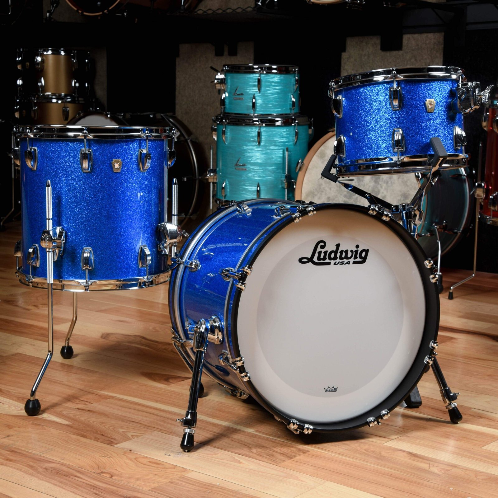 Ludwig Classic Maple 12/14/18 3pc. Drum Kit Blue Sparkle