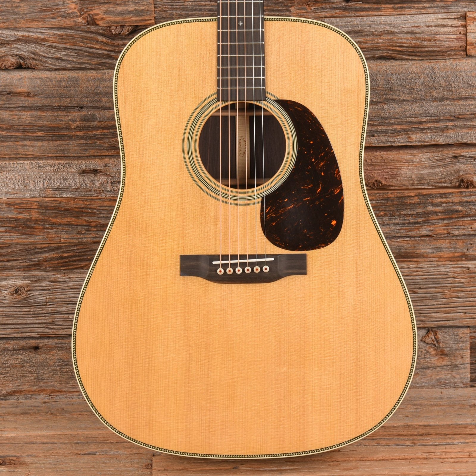 martin-acoustic-guitars-dreadnought-martin-super-hd-28-natural-2025-martin-super-hd-28-natural-2025-u7515289902-1231114405.jpg