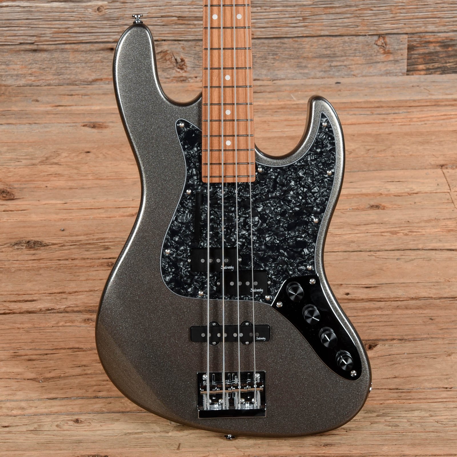 Sadowsky Metroexpress Hybrid P/J Silver